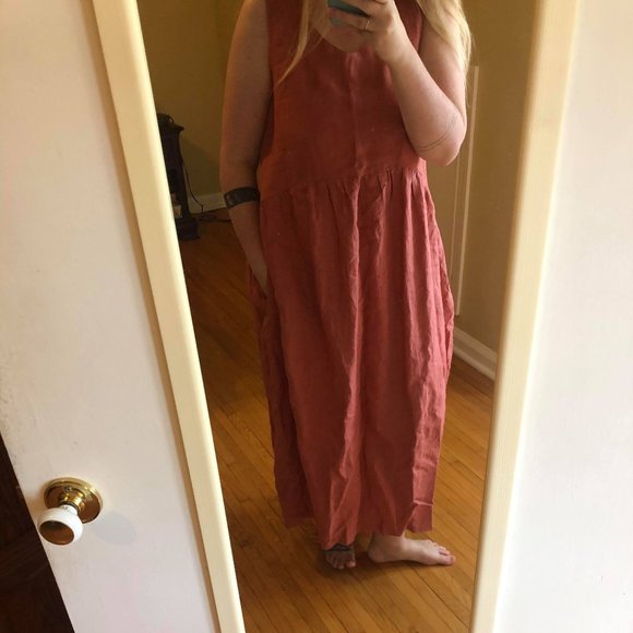 avocado collection Dresses & Skirts - NWOT Salmon Linen Dress